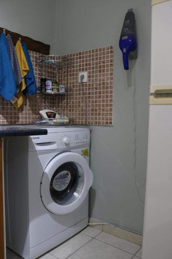 Semi-Basement 50Sqm Apartment Near Kos Citycenter Екстер'єр фото