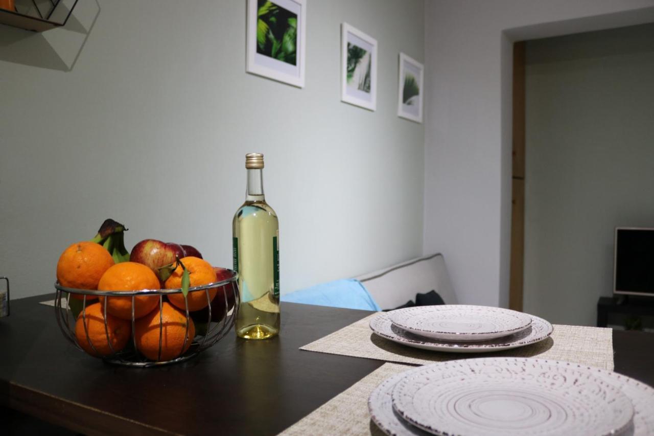 Semi-Basement 50Sqm Apartment Near Kos Citycenter Екстер'єр фото